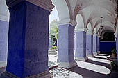 Arequipa, Convent of Santa Catalina de Sena Claustro del Calvario (Cloister of the oranges) 